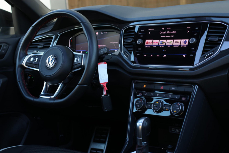 Volkswagen T-Roc 2.0 TSI 4Motion R-Line *Pano*Camera*Trekhaak*Virtual*DSG*