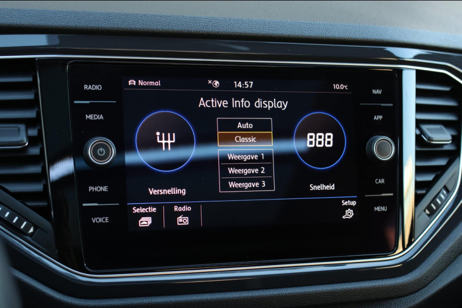 Volkswagen T-Roc 2.0 TSI 4Motion R-Line *Pano*Camera*Trekhaak*Virtual*DSG*