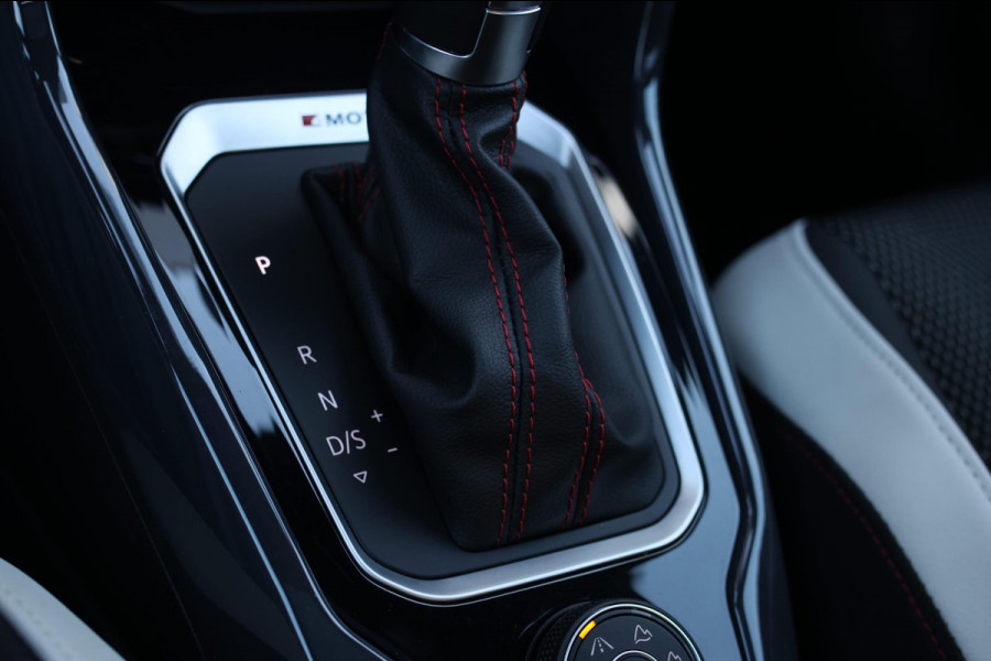 Volkswagen T-Roc 2.0 TSI 4Motion R-Line *Pano*Camera*Trekhaak*Virtual*DSG*