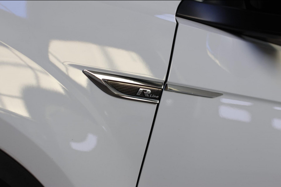 Volkswagen T-Roc 2.0 TSI 4Motion R-Line *Pano*Camera*Trekhaak*Virtual*DSG*