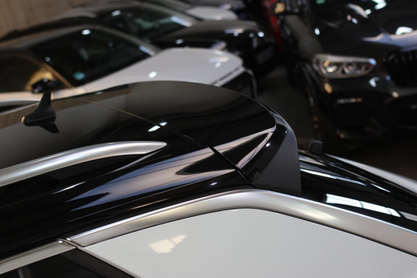 Volkswagen T-Roc 2.0 TSI 4Motion R-Line *Pano*Camera*Trekhaak*Virtual*DSG*