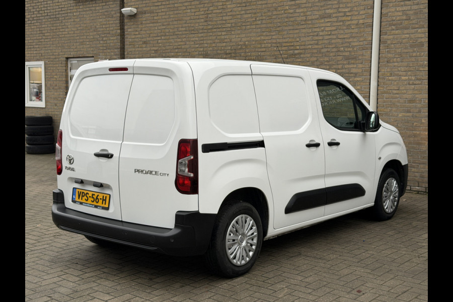 Toyota PROACE CITY 1.5 D-4D 102PK Euro 6 Live Cruise control/CarPlay