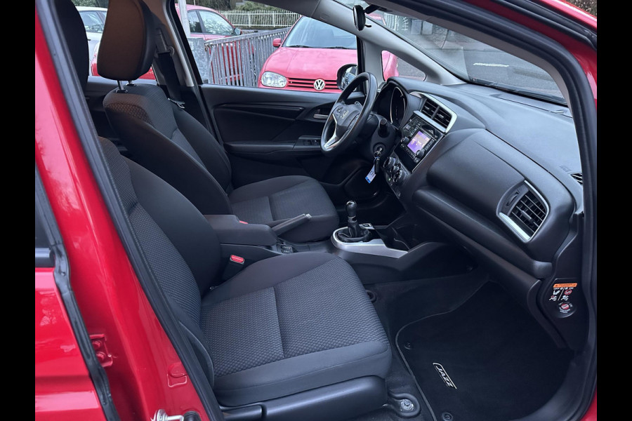 Honda Jazz 1.3 i-VTEC Trend Cruise|Stoelverwarming|Trekhaak|Allseason