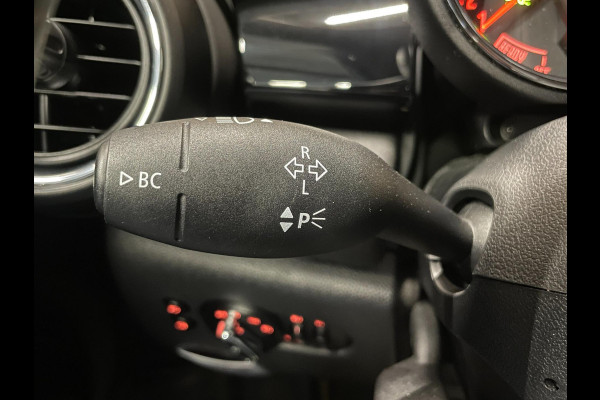 MINI Mini 1.5 One Chili|BLACK EDITION|UNIEKE KMS|17'' LMV|1/2 LEDER|CRUISE, CLIMATE CONTROL|STOELVERW.|START/STOP|PDC V+A|