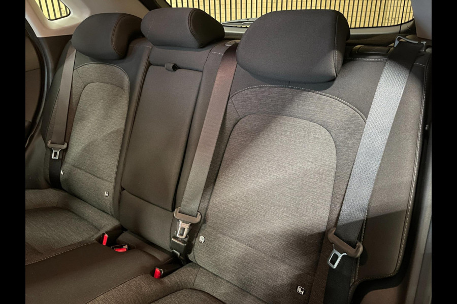 Hyundai Kona EV Fashion 64 kWh|100% SOH|FACELIFT|3-FASE|ACC|NAVI|CAMERA|CARPLAY|NAVI|NL- AUTO|NAP|INCL. BTW|1e EIG.|