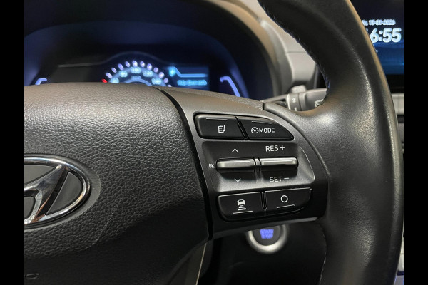 Hyundai Kona EV Fashion 64 kWh|100% SOH|FACELIFT|3-FASE|ACC|NAVI|CAMERA|CARPLAY|NAVI|NL- AUTO|NAP|INCL. BTW|1e EIG.|