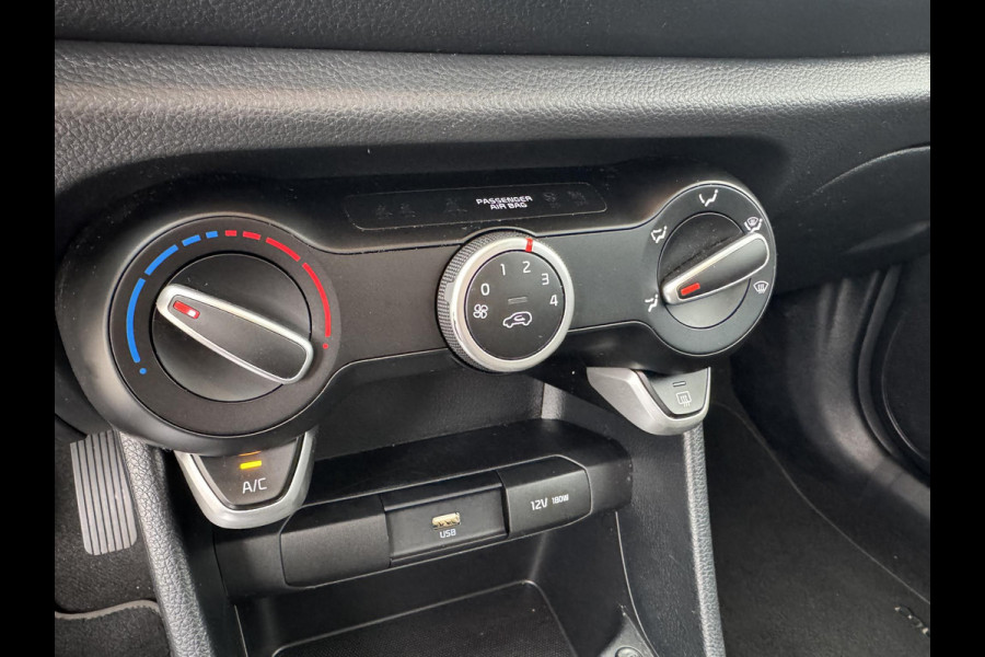Kia Picanto 1.0 DPi DynamicLine | Carplay | Airco | Achteruitrijcamera | All season banden |