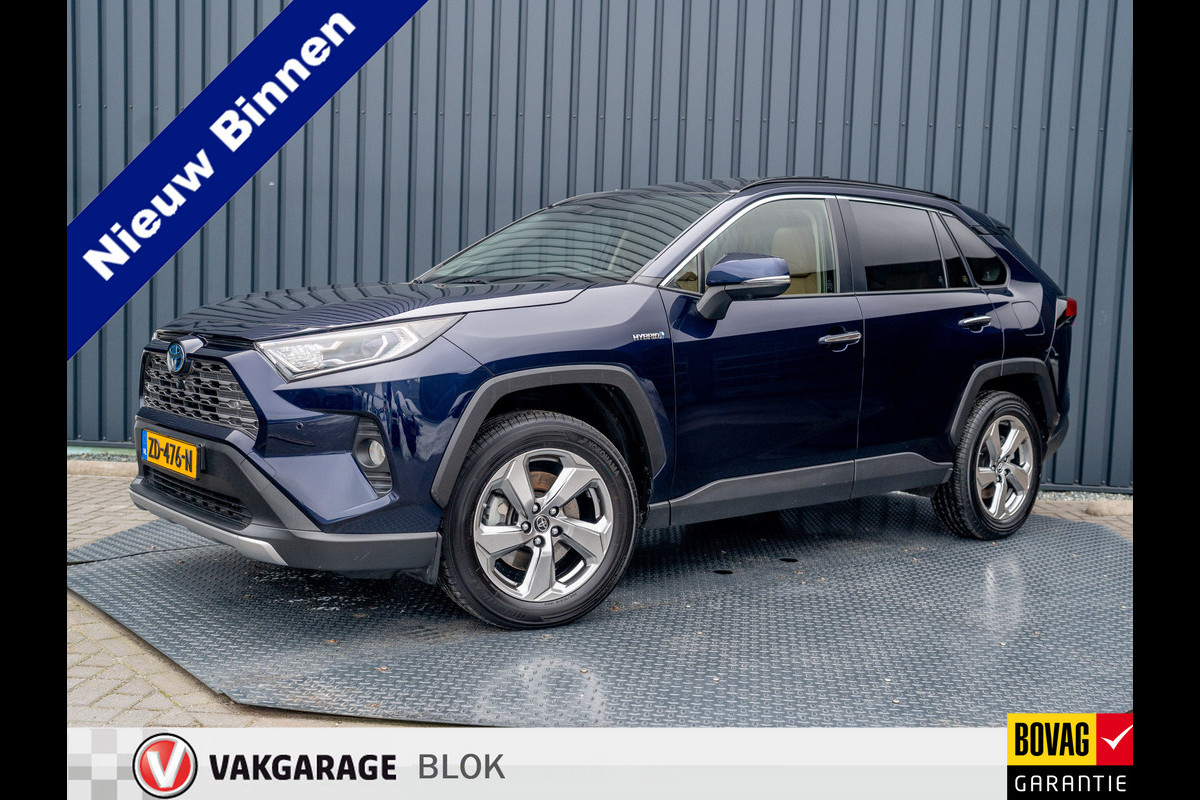 Toyota RAV4 2.5 Hybrid AWD Executive | Bearlock | Panodak | 360 Camera | Trekhaak afnb. | Prijs Rijklaar!!