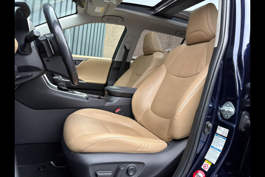 Toyota RAV4 2.5 Hybrid AWD Executive | Bearlock | Panodak | 360 Camera | Trekhaak afnb. | Prijs Rijklaar!!