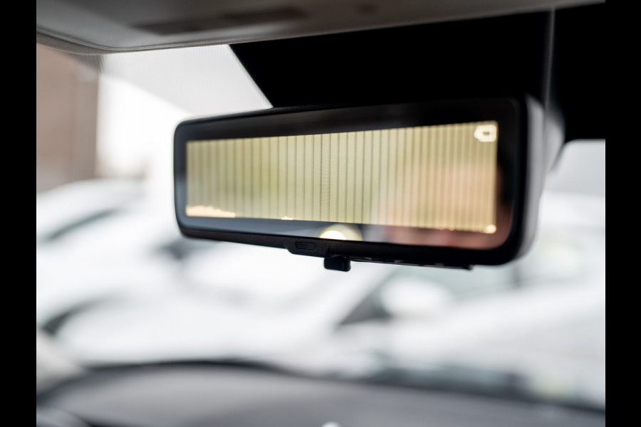 Toyota RAV4 2.5 Hybrid AWD Executive | Bearlock | Panodak | 360 Camera | Trekhaak afnb. | Prijs Rijklaar!!