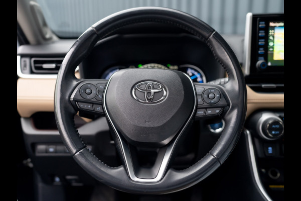 Toyota RAV4 2.5 Hybrid AWD Executive | Bearlock | Panodak | 360 Camera | Trekhaak afnb. | Prijs Rijklaar!!