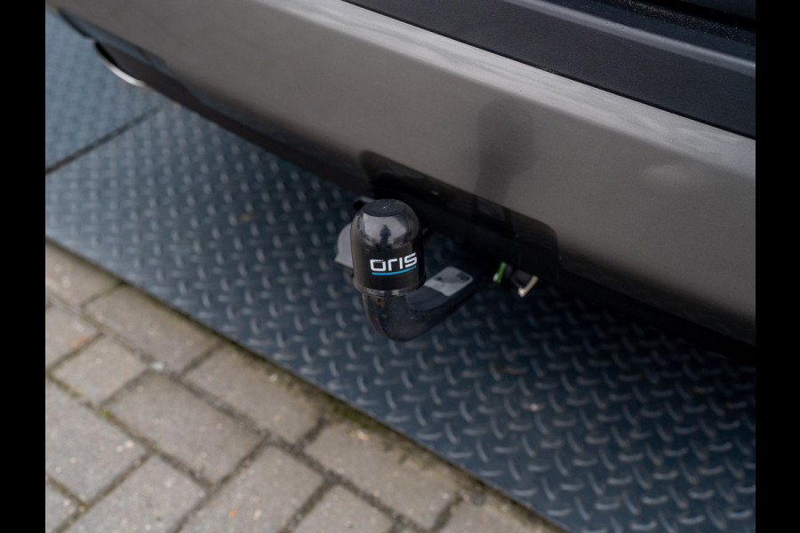 Toyota RAV4 2.5 Hybrid AWD Executive | Bearlock | Panodak | 360 Camera | Trekhaak afnb. | Prijs Rijklaar!!