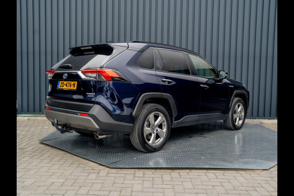 Toyota RAV4 2.5 Hybrid AWD Executive | Bearlock | Panodak | 360 Camera | Trekhaak afnb. | Prijs Rijklaar!!