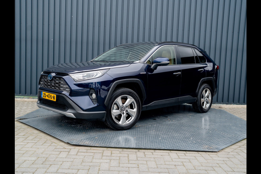 Toyota RAV4 2.5 Hybrid AWD Executive | Bearlock | Panodak | 360 Camera | Trekhaak afnb. | Prijs Rijklaar!!