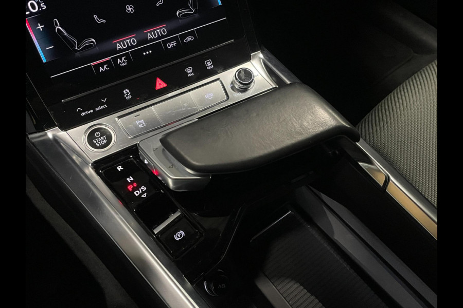 Audi e-tron 55 Quattro Business Edition 95 kWh|GROTE ACCU|CAMERA|CLIMATE+CRUISE CTRL|MEMORY|NAVI|NL- AUTO|NAP|INCL. BTW|1e EIG.|