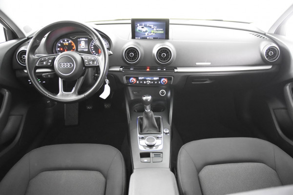 Audi A3 Sportback 30 TFSI *1ste Eigenaar*Navigatie*Trekhaak*Carplay*