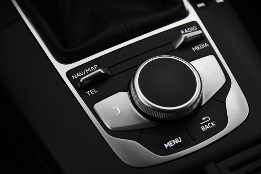 Audi A3 Sportback 30 TFSI *1ste Eigenaar*Navigatie*Trekhaak*Carplay*