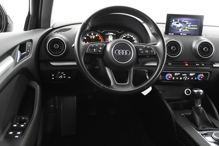 Audi A3 Sportback 30 TFSI *1ste Eigenaar*Navigatie*Trekhaak*Carplay*