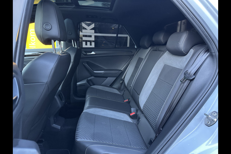 Volkswagen T-Roc 2.0 TSI 4Motion R CLIMA / PANO /  VIRTUAL / AKRAPOVIC / KEYLESS