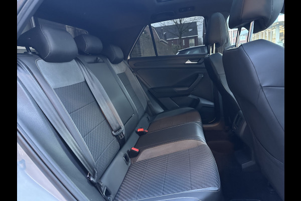 Volkswagen T-Roc 2.0 TSI 4Motion R CLIMA / PANO /  VIRTUAL / AKRAPOVIC / KEYLESS