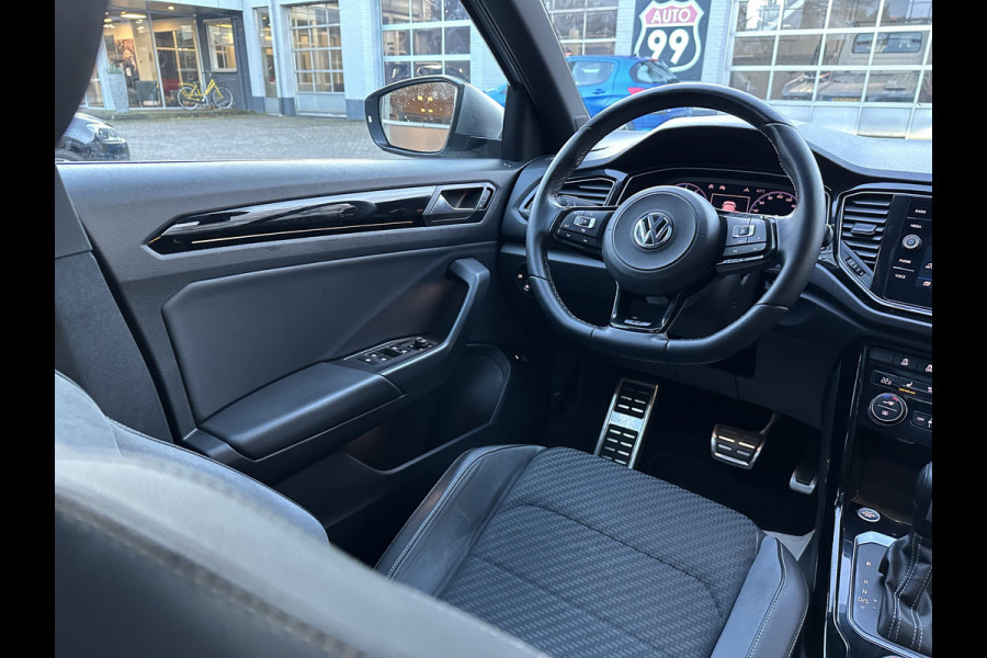 Volkswagen T-Roc 2.0 TSI 4Motion R CLIMA / PANO /  VIRTUAL / AKRAPOVIC / KEYLESS