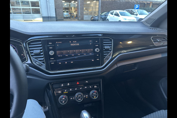 Volkswagen T-Roc 2.0 TSI 4Motion R CLIMA / PANO /  VIRTUAL / AKRAPOVIC / KEYLESS