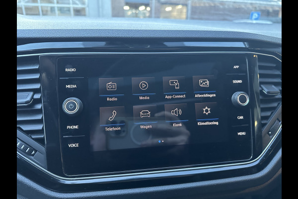 Volkswagen T-Roc 2.0 TSI 4Motion R CLIMA / PANO /  VIRTUAL / AKRAPOVIC / KEYLESS