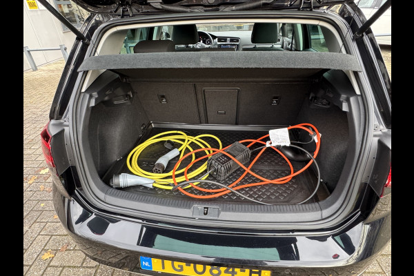 Volkswagen e-Golf E-Golf Vitrual/Clima/Cruise/LED/Navi/LM-Velgen SOH 89%