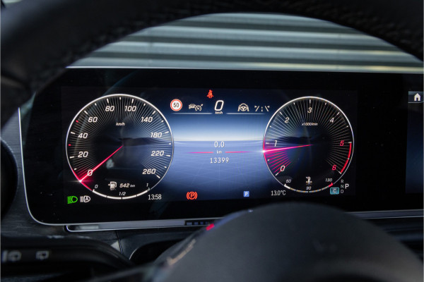 Mercedes-Benz V-Klasse 300d 4 Matic XL DC AMG-Line - Distronic