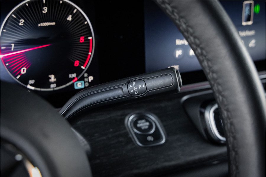 Mercedes-Benz V-Klasse 300d 4 Matic XL DC AMG-Line - Distronic