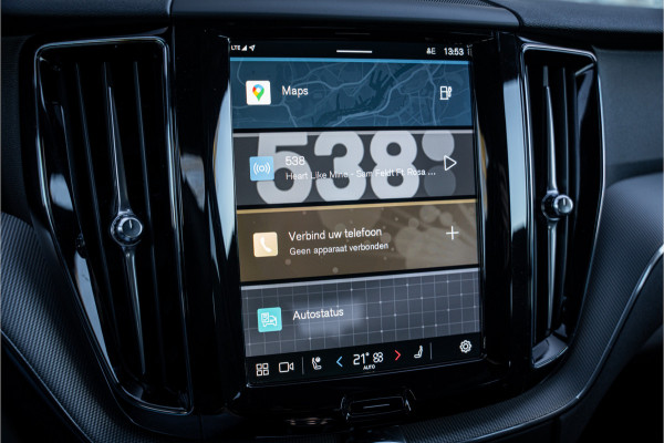 Volvo XC60 Recharge T6 AWD ULTIMATE Black Edition - TREKHAAK - H&K