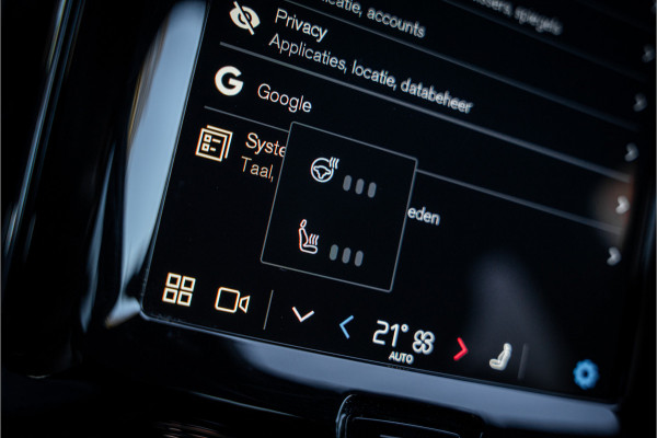 Volvo XC60 Recharge T6 AWD ULTIMATE Black Edition - TREKHAAK - H&K