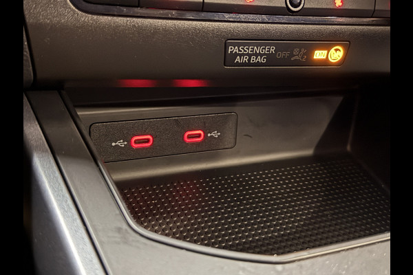 Seat Arona 1.0 TSI Style | Adaptive cruise | Carplay | Dodehoek sensor | Navi | Clima