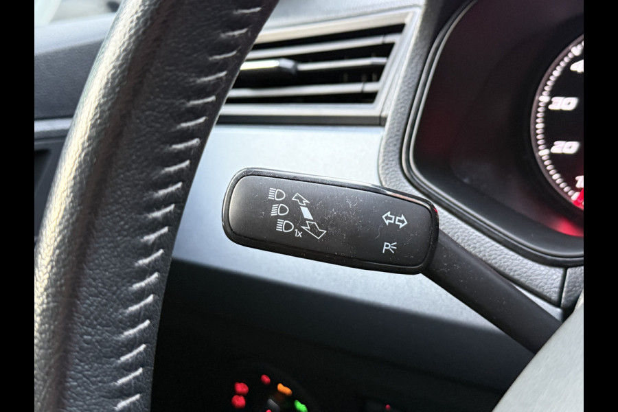 Seat Arona 1.0 TSI Style | Adaptive cruise | Carplay | Dodehoek sensor | Navi | Clima