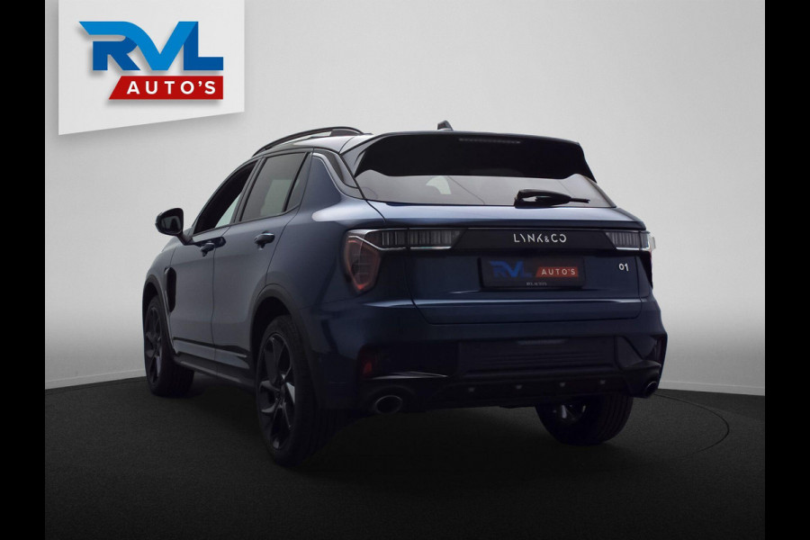 Lynk & Co 01 1.5 261PK Plug-in Hybrid *Origineel NL* Black Pakket Zwarte Hemel 360 Camera Pano/dak Apple/Carplay Adaptive/Cruise