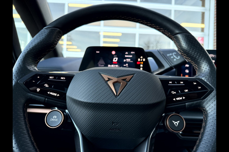 CUPRA Born Copper Edition 62 kWh SOH 96.9%,15147km, Panoramadak