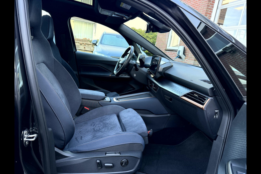 CUPRA Born Copper Edition 62 kWh SOH 96.9%,15147km, Panoramadak