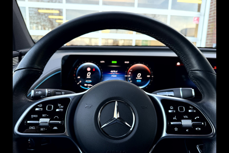 Mercedes-Benz EQC 400 4MATIC Business Solution Luxury 80 kWh SOH 94,7%, Leer, Carplay, Adap.cruise