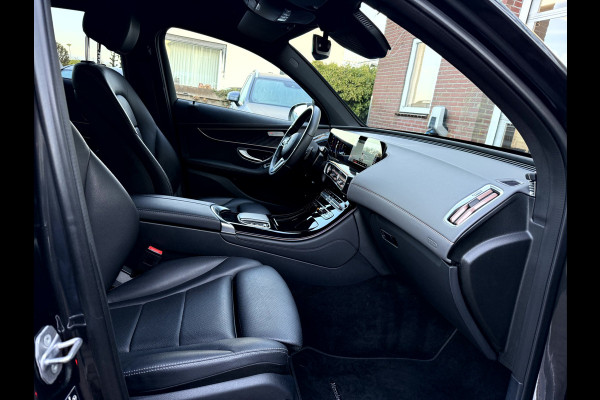 Mercedes-Benz EQC 400 4MATIC Business Solution Luxury 80 kWh SOH 94,7%, Leer, Carplay, Adap.cruise