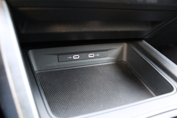 CUPRA Formentor 1.4 e-Hybrid 245PK VZ Performance | ACC | 360 Camera | BLIS | Navigatie | Stoel/Stuur verwarming