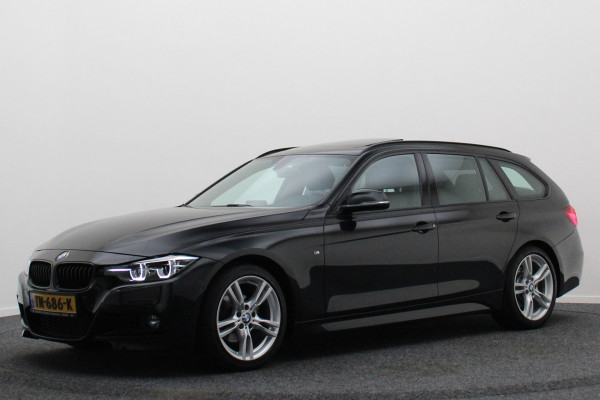 BMW 3 Serie Touring 318i M Sport Edition Leer, Panoramadak, Camera, Navigatie, Bluetooth, Verwarmde Stoelen, 18''
