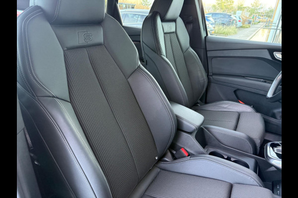 Audi Q4 e-tron 40 S edition 77 kWh, 2 X S-LINE, soh 97%, electr trekhaak, achteruitrijcamera, , 1 e eigenaar, NL auto met nap