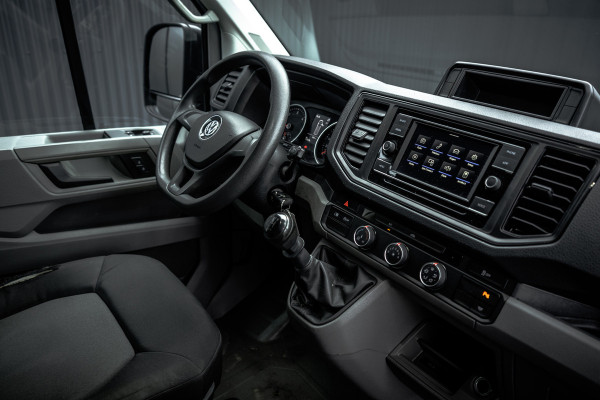 Volkswagen Crafter 2.0 TDI L3H2 | 140PK | Camera | Carplay | Mirrorlink | Cruise | Airco | 3-Zits