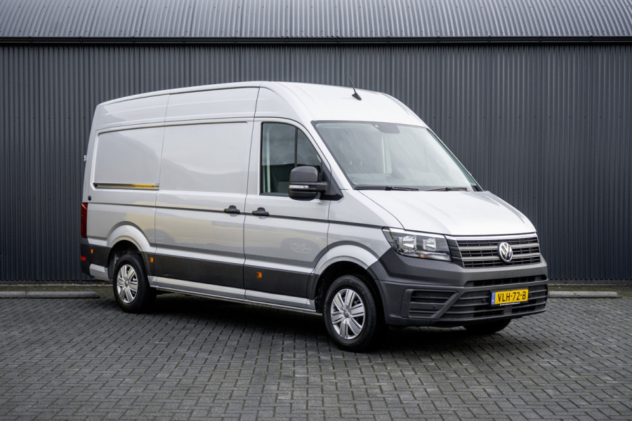 Volkswagen Crafter 2.0 TDI L3H2 | 140PK | Camera | Carplay | Mirrorlink | Cruise | Airco | 3-Zits