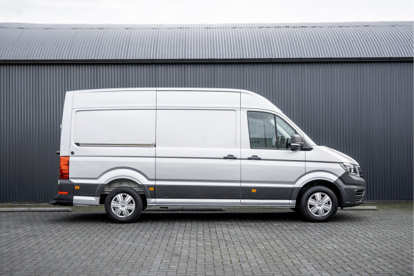 Volkswagen Crafter 2.0 TDI L3H2 | 140PK | Camera | Carplay | Mirrorlink | Cruise | Airco | 3-Zits