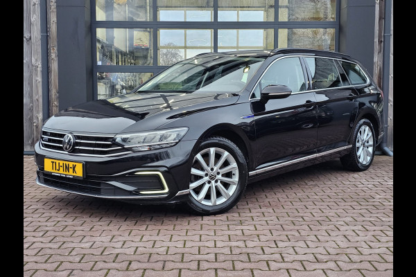 Volkswagen Passat Variant 1.4 TSI PHEV GTE Business Premium | LED Matrix | Virtual | Stoelverwarming | ACC | Park Assist | Travel Assist | Camera | Side Assist |