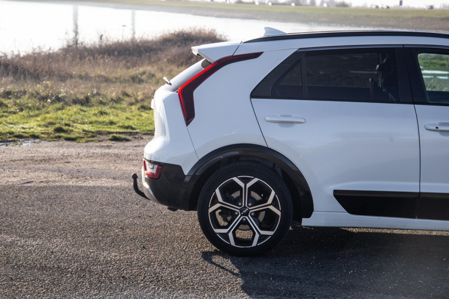 Kia Niro 1.6 GDi PHEV DynamicLine TREKHAAK / PLUG IN HYBRID / CARPLAY / NAVI / FABRIEKS GARANTIE !