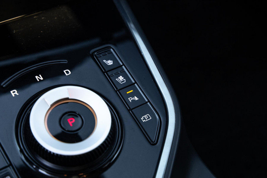 Kia Niro 1.6 GDi PHEV DynamicLine TREKHAAK / PLUG IN HYBRID / CARPLAY / NAVI / FABRIEKS GARANTIE !
