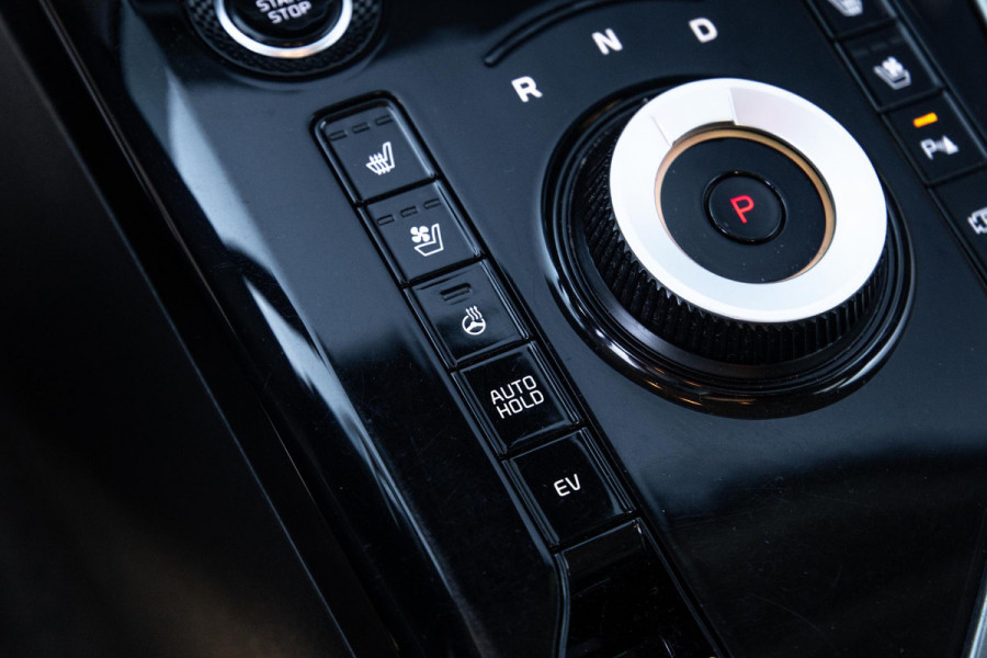 Kia Niro 1.6 GDi PHEV DynamicLine TREKHAAK / PLUG IN HYBRID / CARPLAY / NAVI / FABRIEKS GARANTIE !