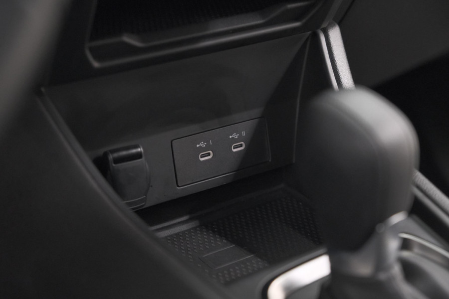 Renault Captur 1.6 E-Tech Full Hybrid 145 Techno | Camera | Navigatie | Apple Carplay | Parkeersensoren